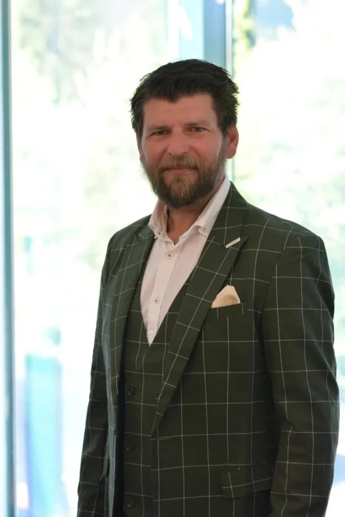 Dr. Manfred Scherleitner