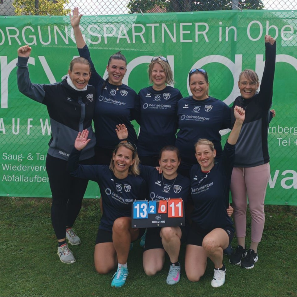 Teamgeist verbindet – Sponsoring der Damen-Faustballmannschaft in Laakirchen